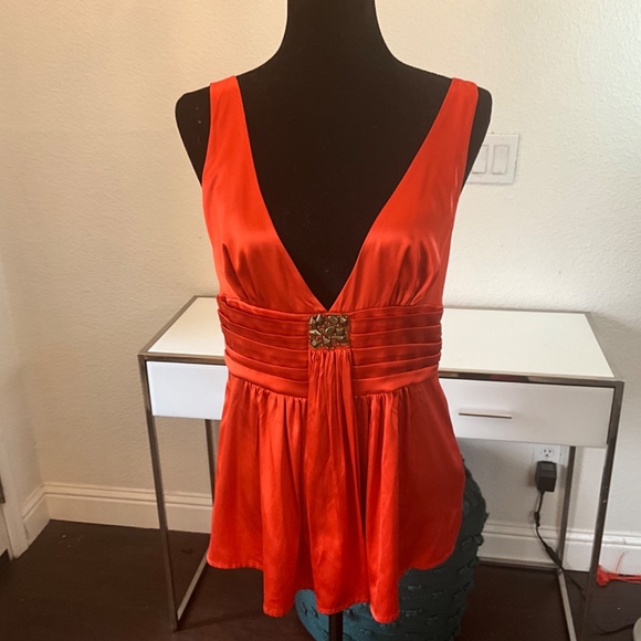 NWOT BEBE SATIN SILK SEXY BURNT ORANGE TOP L 😍😍😍 - Picture 9 of 11